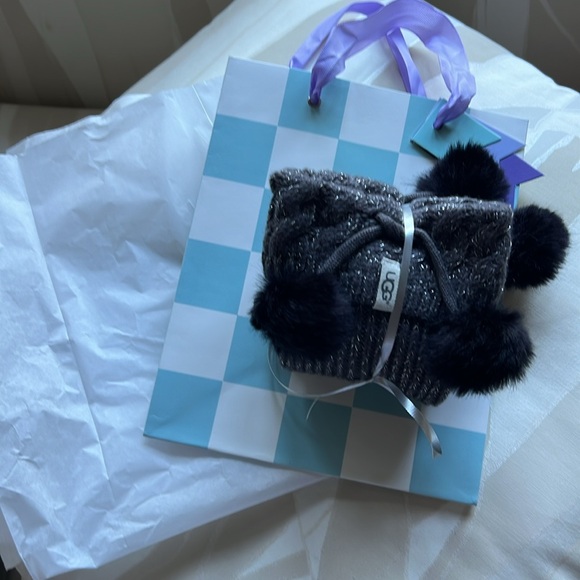 NEW UGG kids' Rainboot socks. Size 13-3 . 6-8 years old. Charcoal grey. - Picture 7 of 8